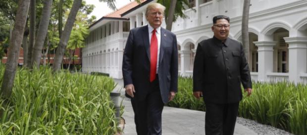 Trump-Kim, un tête-à-tête historique et des questions en suspens - voaafrique.com Trump-Kim, un tête-à-tête historique et des questions en suspens - voaafrique.com