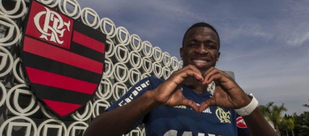 Vinícius Júnior pode ir para a Espanha já neste meio de ano Vinícius Júnior pode ir para a Espanha já neste meio de ano