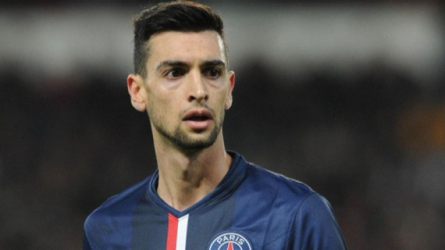 Javier Pastore est sur la sortie cet été, mais son salaire est beaucoup trop élevé pour les clubs intéressés par le joueur.