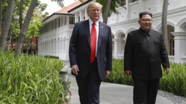 Trump-Kim, un tête-à-tête historique et des questions en suspens - voaafrique.com