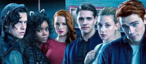 ANTICIPAZIONI TV/ 'Riverdale', la prima stagione in chiaro su La5 da metà giugno