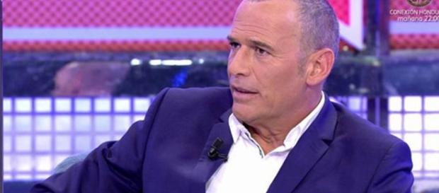 Sálvame: Carlos Lozano pide a Miriam Saavedra que lo deje hacer su vida (Resumen) Sálvame: Carlos Lozano pide a Miriam Saavedra que lo deje hacer su vida (Resumen)