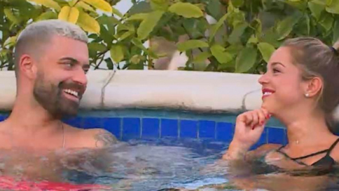 Les Anges 10 : Excité par Maddy dans un jacuzzi au Mexique ... - public.fr