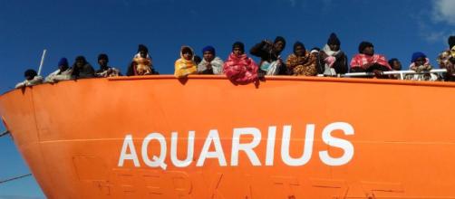 Aquarius: il destino di 629 profughi è a Valencia