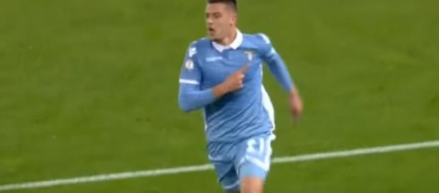 Il centrocampista della Lazio, Milinkovic-Savic Il centrocampista della Lazio, Milinkovic-Savic