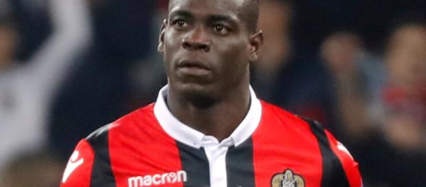 Mercato OM: Naples renonce à Balotelli - Football - Sports.fr - sports.fr Mercato OM: Naples renonce à Balotelli - Football - Sports.fr - sports.fr