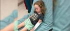 Photogallery - MISSISSIPI/ Menina de 5 anos perde controle das pernas devido a uma picada de carrapato