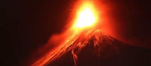 Erupción del volcán de fuego en Guatemala