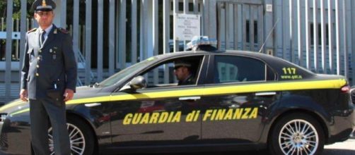 Bolzano: Guardia di Finanza interroga per 3 ore tre giornalisti.
