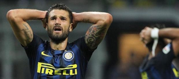 Candreva, Inter: rinnovo fino al 2021, ma il calciatore non è fuori dal mercato (RUMORS) Candreva, Inter: rinnovo fino al 2021, ma il calciatore non è fuori dal mercato (RUMORS)
