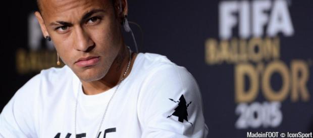 Neymar et son sentiment sur le Ballon d'Or Neymar et son sentiment sur le Ballon d'Or