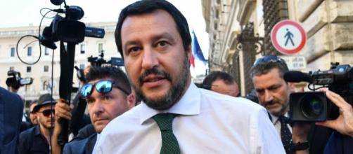 Matteo Salvini chiude i porti italiani alle navi Ong