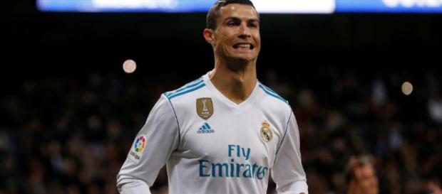 Cristiano Ronaldo pode trocar de clube após a Copa do Mundo. Cristiano Ronaldo pode trocar de clube após a Copa do Mundo.