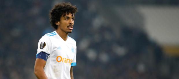 Foot OM - OM : Luiz Gustavo sur le départ ? - foot01.com Foot OM - OM : Luiz Gustavo sur le départ ? - foot01.com
