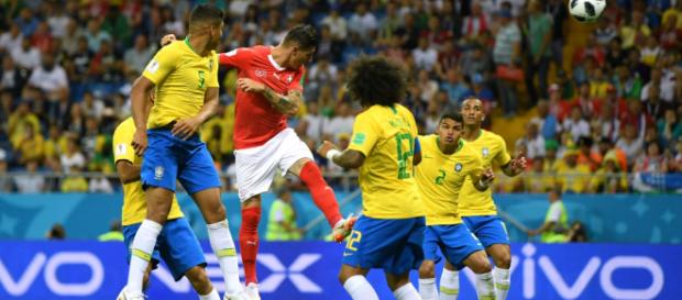 Brasil apenas empata contra Suiza, en su debut en el Mundial Brasil apenas empata contra Suiza, en su debut en el Mundial