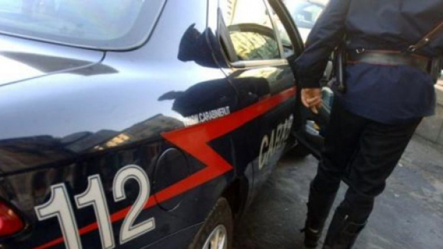 Milano, lite per precedenza: ciclista stacca a morsi l'orecchio dell'automobilista