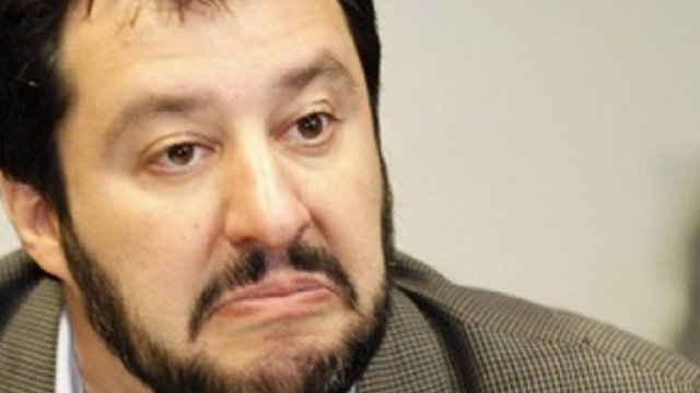 Salvini scherza: "Tavolo con Renzi? S&igrave;, ma per parlare di ... - violanews.com