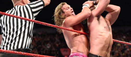 'The Showoff' Dolph Ziggler accepted Seth Rollins' open challenge for the Intercontinental title on Monday night's 'Raw.' [Image via WWE/YouTube]