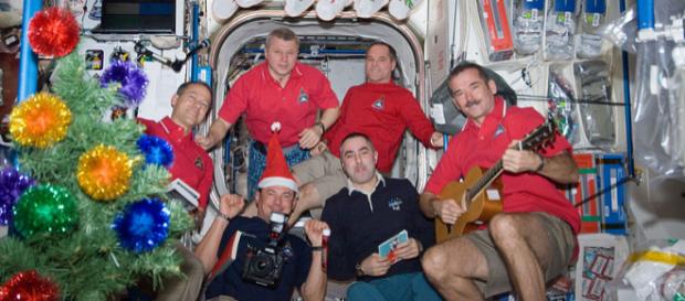 Chris Hadfield enjoys Christmas holiday in the Unity node of ISS (Image courtesy – NASA, Wikimedia Commons) Chris Hadfield enjoys Christmas holiday in the Unity node of ISS (Image courtesy – NASA, Wikimedia Commons)
