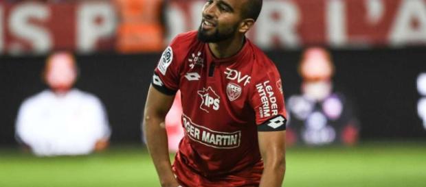 Dijon : Option levée pour Sliti ! - Transfert Foot Mercato - les-transferts.com Dijon : Option levée pour Sliti ! - Transfert Foot Mercato - les-transferts.com