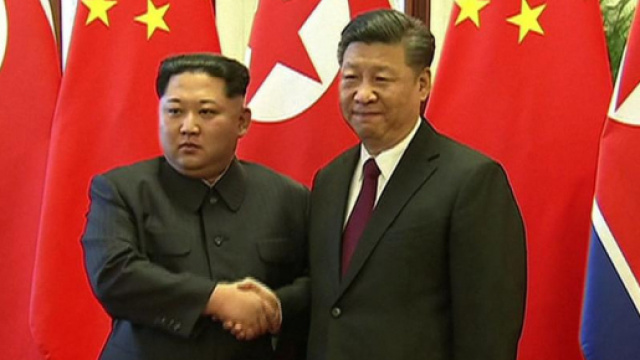 Kim Jong-Un a entamé sa troisième rencontre avec Xi Jinping depuis fin Mars.