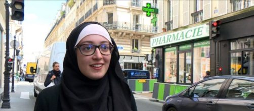 Maryam Pougetoux, responsable de l'UNEF, pôle de controverses à propos du voile en France