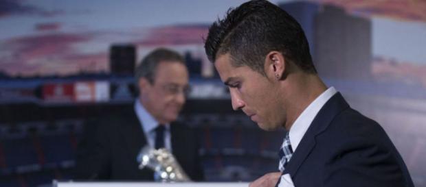 Cristiano Ronaldo exige un gros salaire Cristiano Ronaldo exige un gros salaire