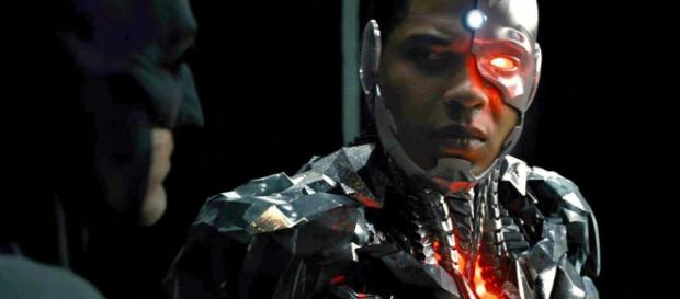 Cyborg Confirmed as the Third Mother Box in Justice League - pinterest.com Cyborg Confirmed as the Third Mother Box in Justice League - pinterest.com