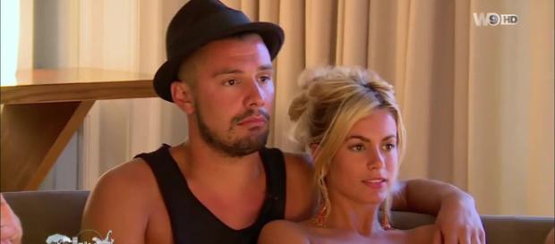 Kevin proche d'une amie de Carla ? Kevin proche d'une amie de Carla ?