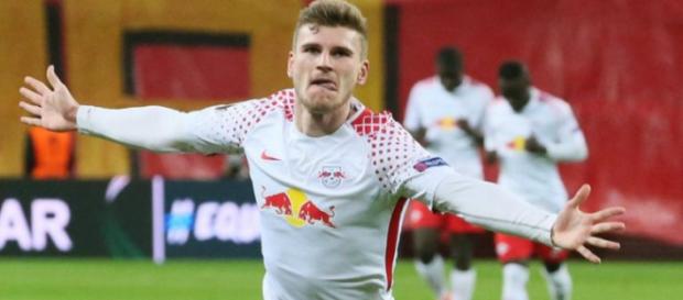 Timo Werner est très demandé en Espagne et en Italie en vue du mercato. Timo Werner est très demandé en Espagne et en Italie en vue du mercato.