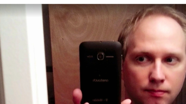 Nathan Larson, candidato al congresso in Virginia