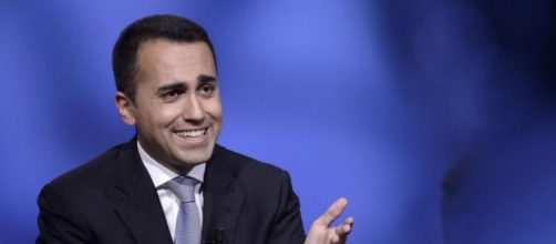 Di Maio, stretta sui contratti a termine