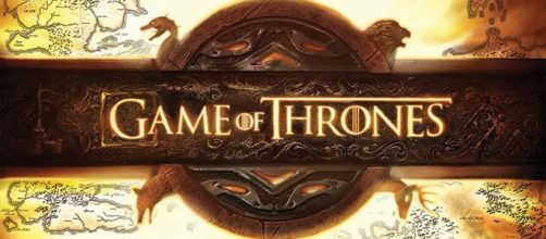 Juego de tronos (Game of Thrones en inglés) es una serie de televisión estadounidense de fantasía medieval, drama y aventuras.
