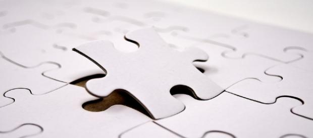 la memoria y el recuerdo es aquella capacidad que tenemos de “adquirir, almacenar y recuperar información” la memoria y el recuerdo es aquella capacidad que tenemos de “adquirir, almacenar y recuperar información”