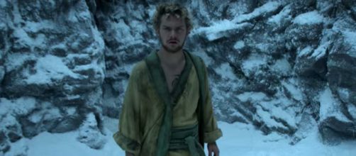 "Iron Fist" star Finn Jones has been confirmed to appear for Marvel at San Diego Comic-Con. [Image via Netflix/YouTube]
