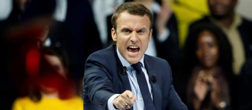 Emmanuel Macron attacca i populismi europei.