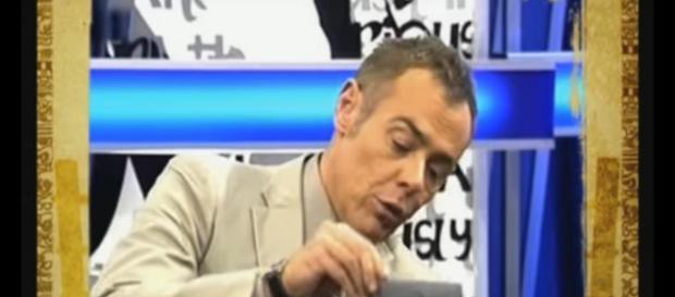 Anuncian una muerte falsa de una estrella televisiva Anuncian una muerte falsa de una estrella televisiva