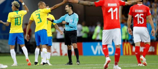 Brasil jogará sem Danilo nesta sexta Brasil jogará sem Danilo nesta sexta