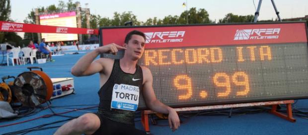 Filippo Tortu nella storia! A Madrid è 9"99, battuto Mennea: primo italiano a scendere sotto i 10 secondi - eurosport.com Filippo Tortu nella storia! A Madrid è 9"99, battuto Mennea: primo italiano a scendere sotto i 10 secondi - eurosport.com