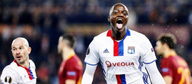 Le défenseur de l'OL Mouctar Diakhaby a tout pour être transféré à Valence lors de ce mercato. Le défenseur de l'OL Mouctar Diakhaby a tout pour être transféré à Valence lors de ce mercato.