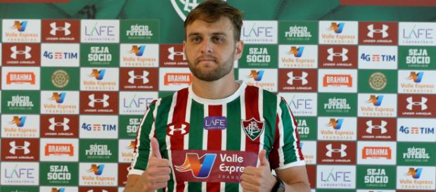 Nathan Ribeiro chegou em maio e já pode estar de saída. Nathan Ribeiro chegou em maio e já pode estar de saída.