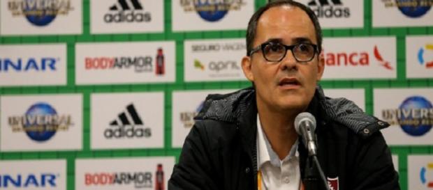 Conselheiros querem saída de Pedro Abad no Fluminense. (Foto: Lucas Merçon) Conselheiros querem saída de Pedro Abad no Fluminense. (Foto: Lucas Merçon)