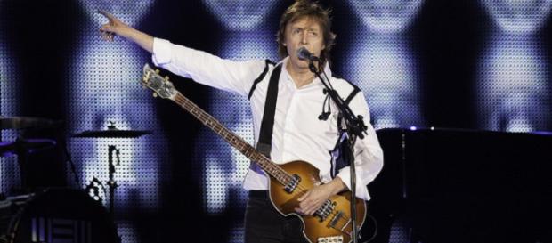 New material released by Paul McCartney (Image Source: flickr, Jimmy Baikovicius) New material released by Paul McCartney (Image Source: flickr, Jimmy Baikovicius)