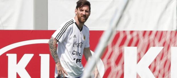 Messi y la selección Argentina se lo juegan todo contra Nigeria en San Petersburgo Messi y la selección Argentina se lo juegan todo contra Nigeria en San Petersburgo