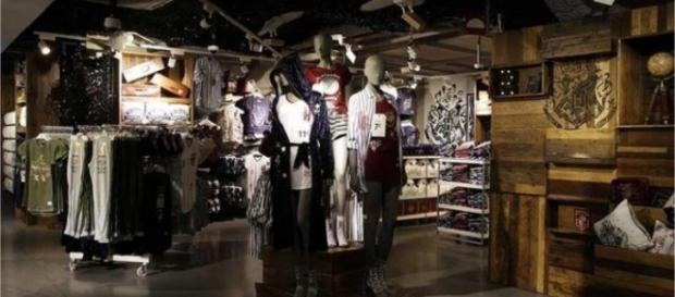 Primark inauguró la primera tienda temática de 'Harry Potter' en España Primark inauguró la primera tienda temática de 'Harry Potter' en España