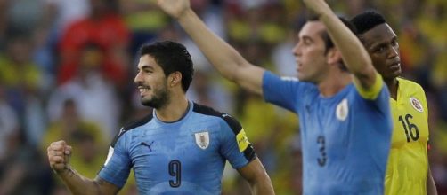 Uruguay vence a Rusia 3 a 0 y se posiciona al frente de la tabla