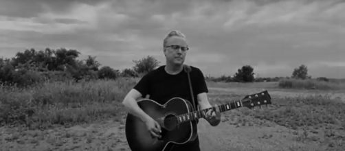 Singer-songwriter dedicates new 'Godspeed' to the cause of children at the border. [Image cap: Radney Foster/YouTube]