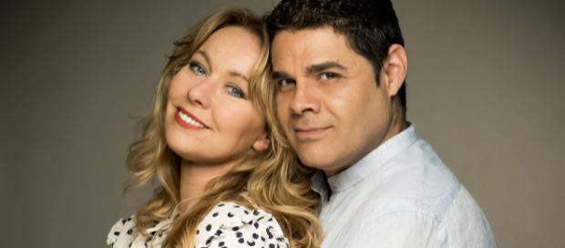 La comedia 'El otro lado de la Luna' abre el calendario de julio en los Teatros Luchana La comedia 'El otro lado de la Luna' abre el calendario de julio en los Teatros Luchana