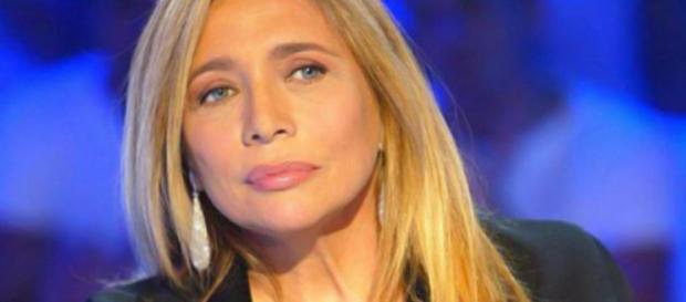 Mara Venier, il messaggio d'affetto per Bettarini Junior. Mara Venier, il messaggio d'affetto per Bettarini Junior.