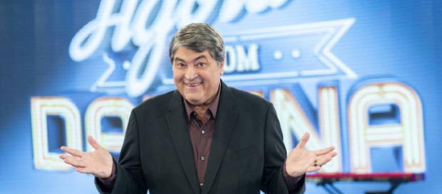 Se entrar para a política, Datena terá que abandonar seu programa dominical Se entrar para a política, Datena terá que abandonar seu programa dominical